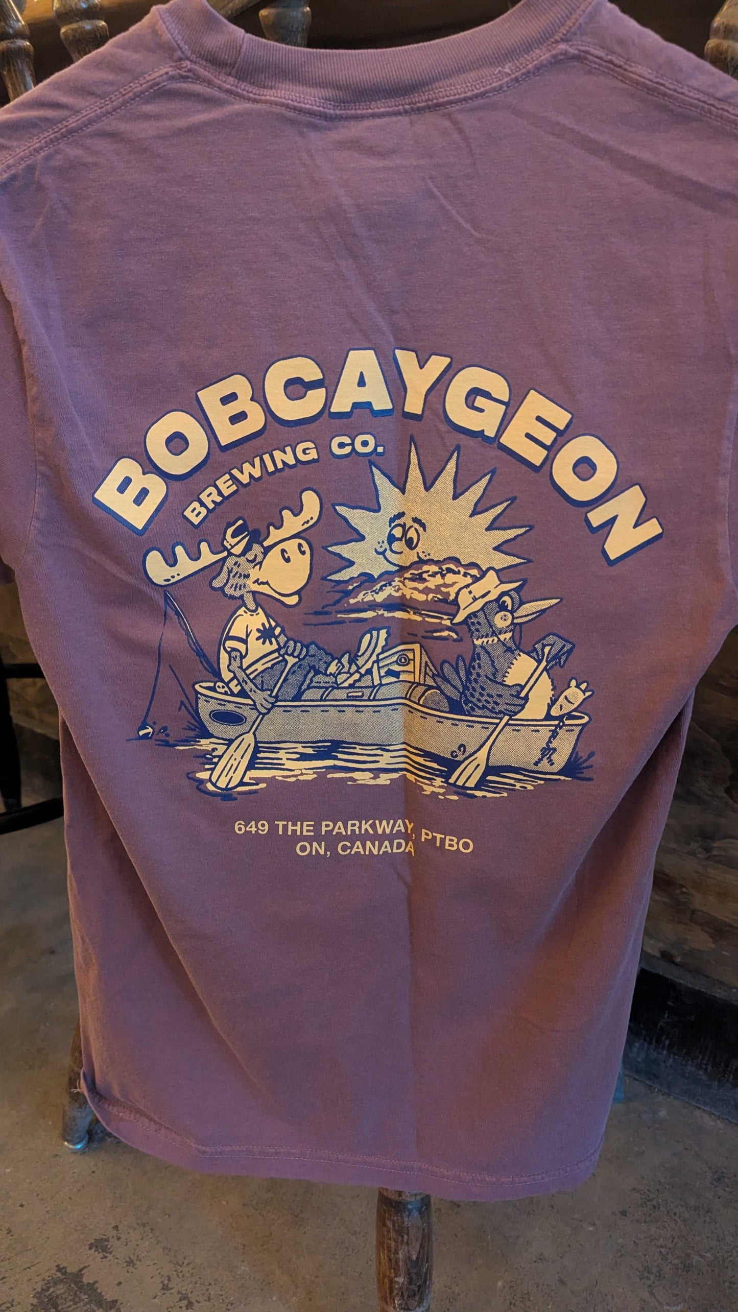 Logo/Canoe T-Shirt - Berry