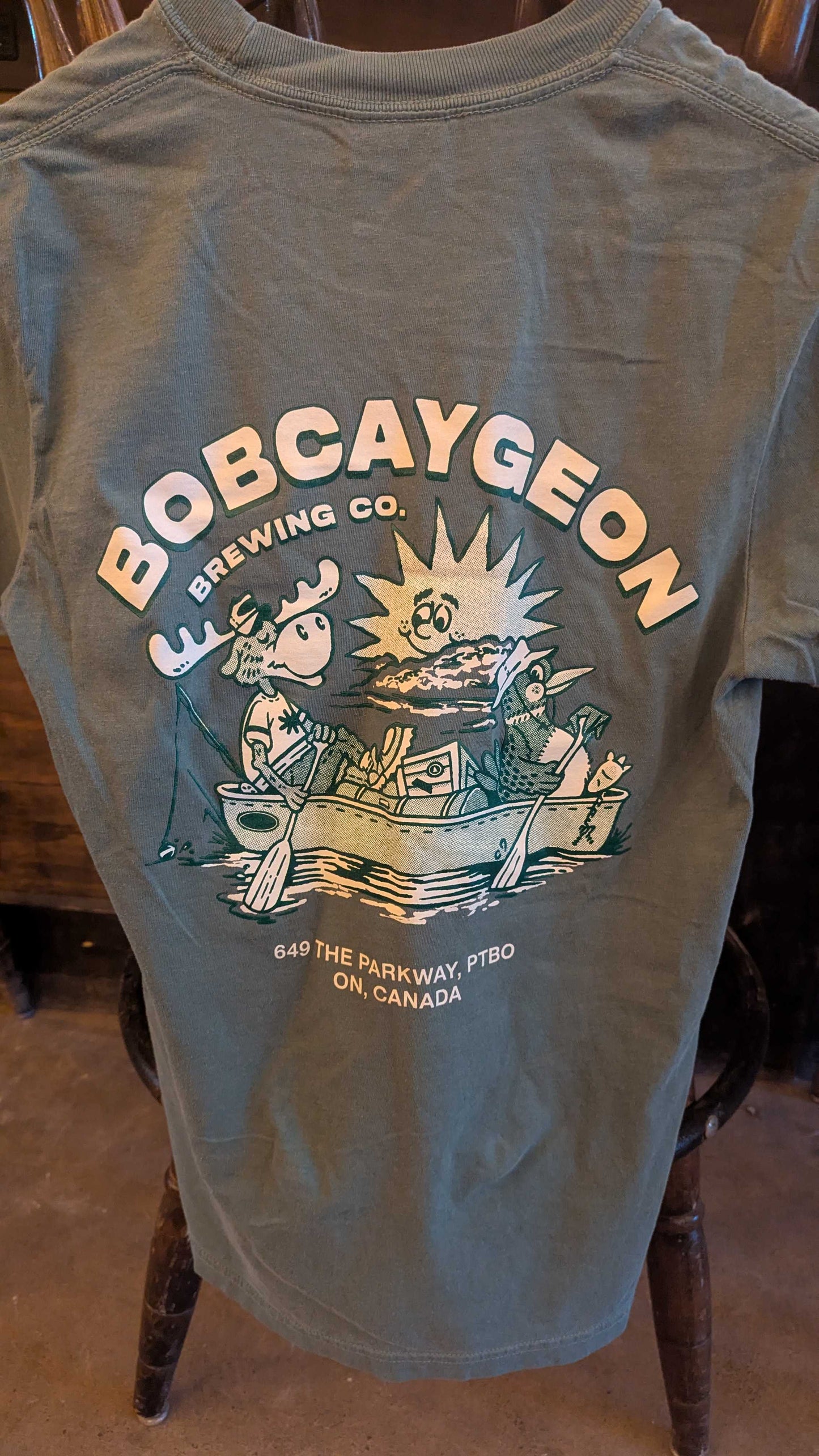 Logo/Canoe T-Shirt - Light Green